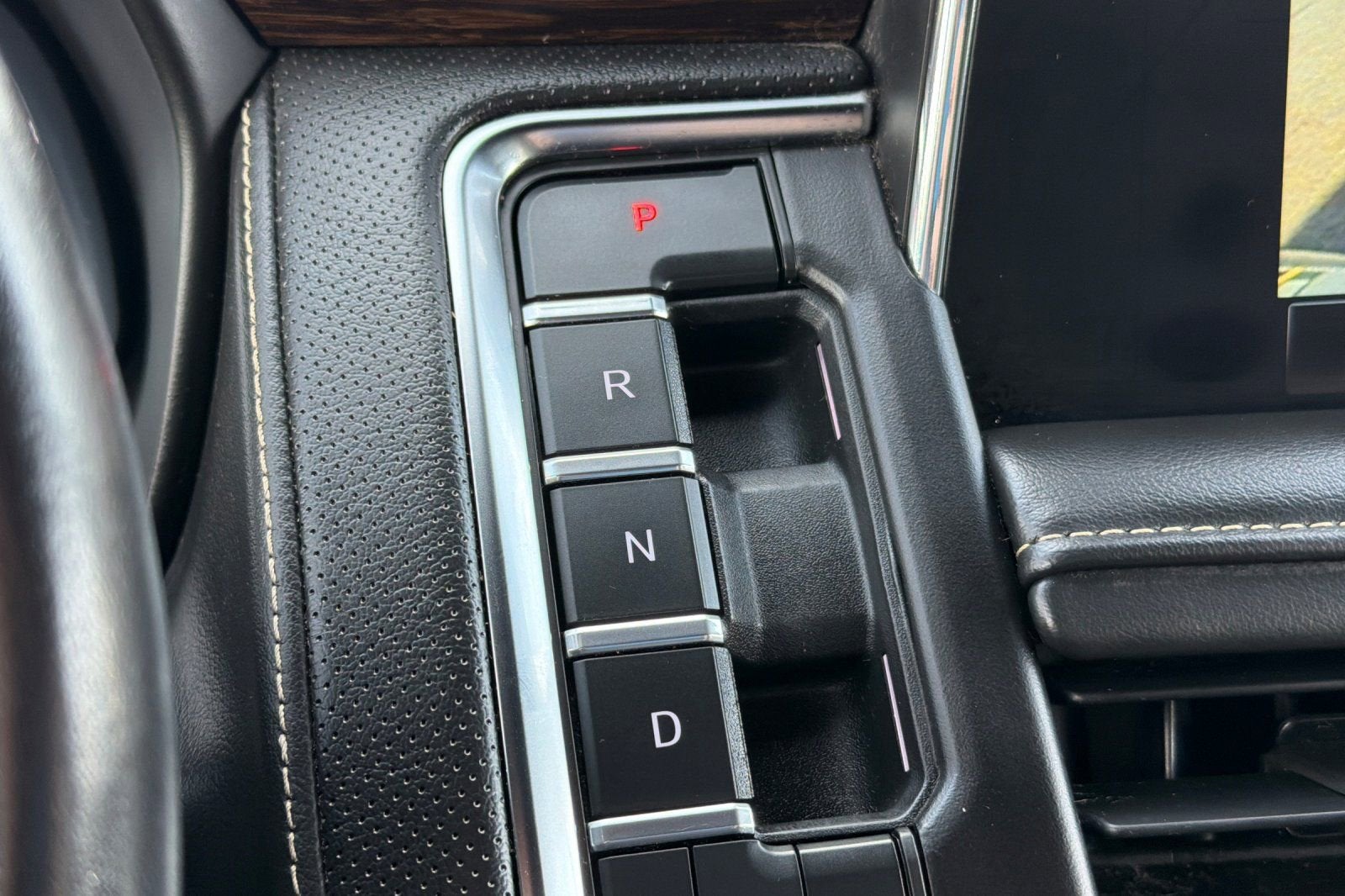 2022 Chevrolet Suburban Premier