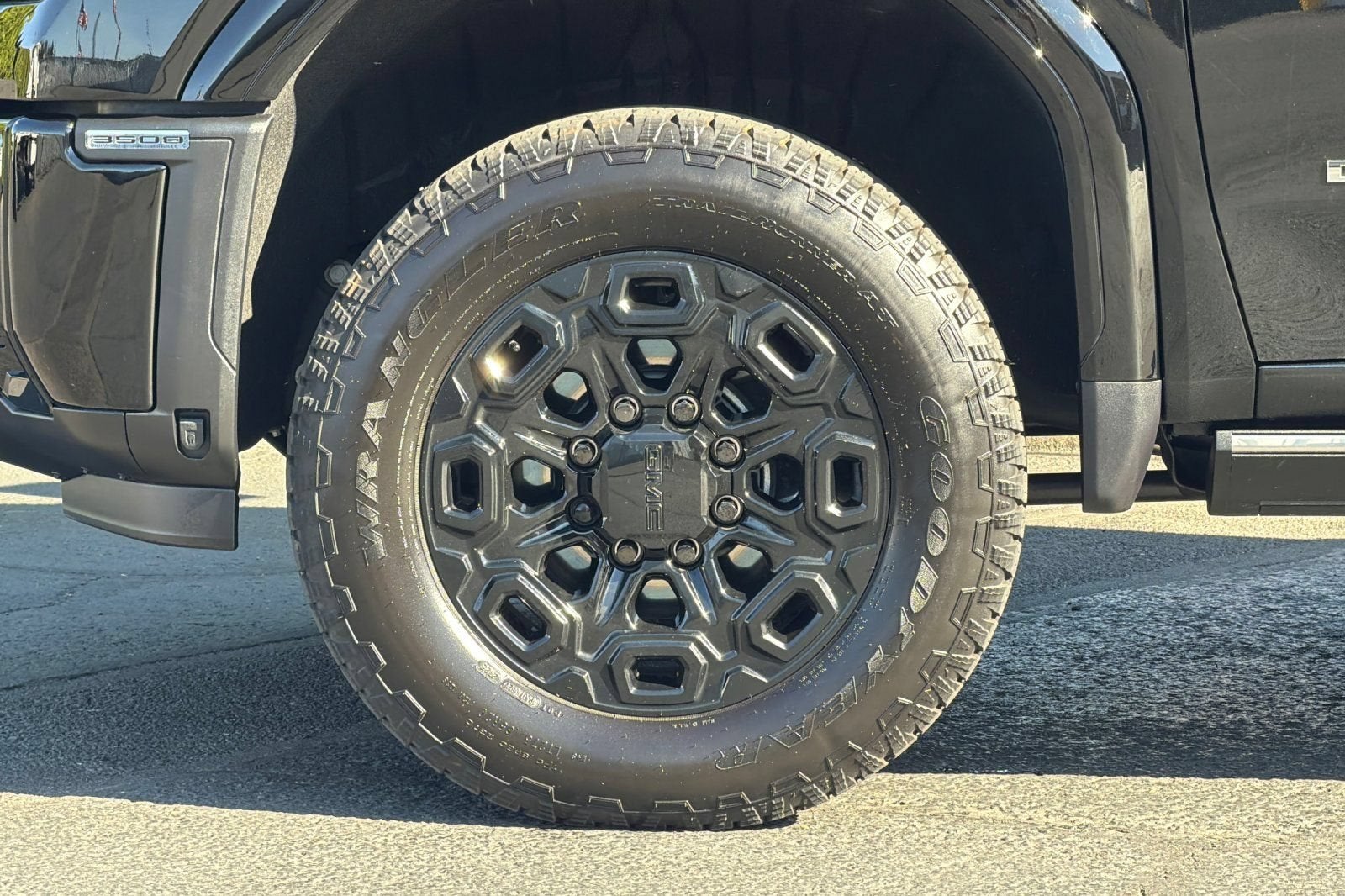 2026 GMC Sierra 3500 HD Denali Ultimate