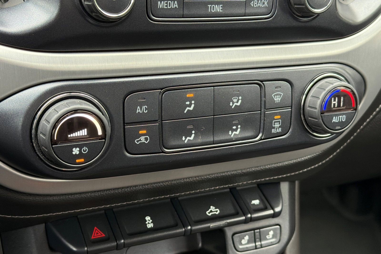 2016 GMC Canyon 4WD SLT