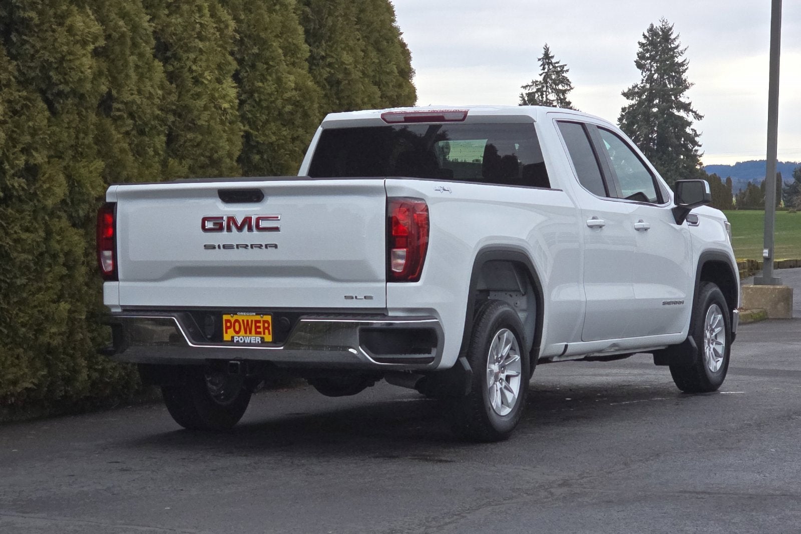 2024 GMC Sierra 1500 SLE