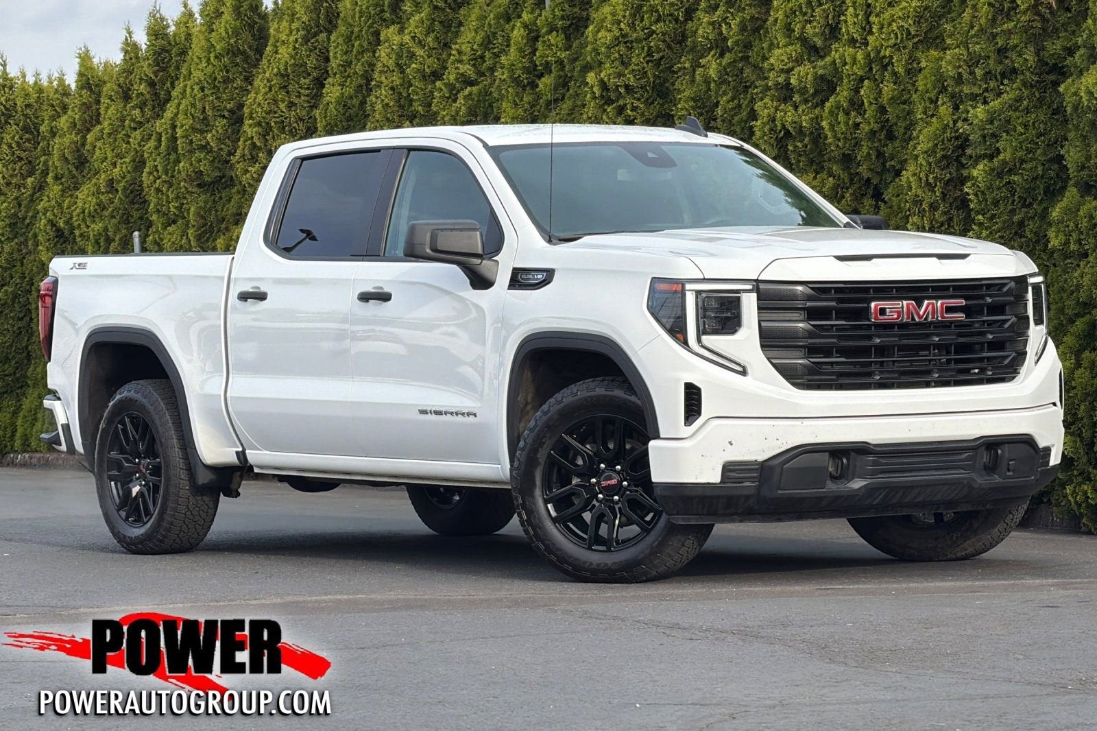2024 GMC Sierra Pro 4WD Crew Cab Short Box's photo