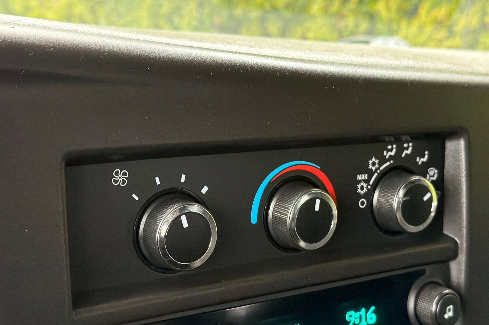 2020 GMC Savana Cargo 2500 Work Van