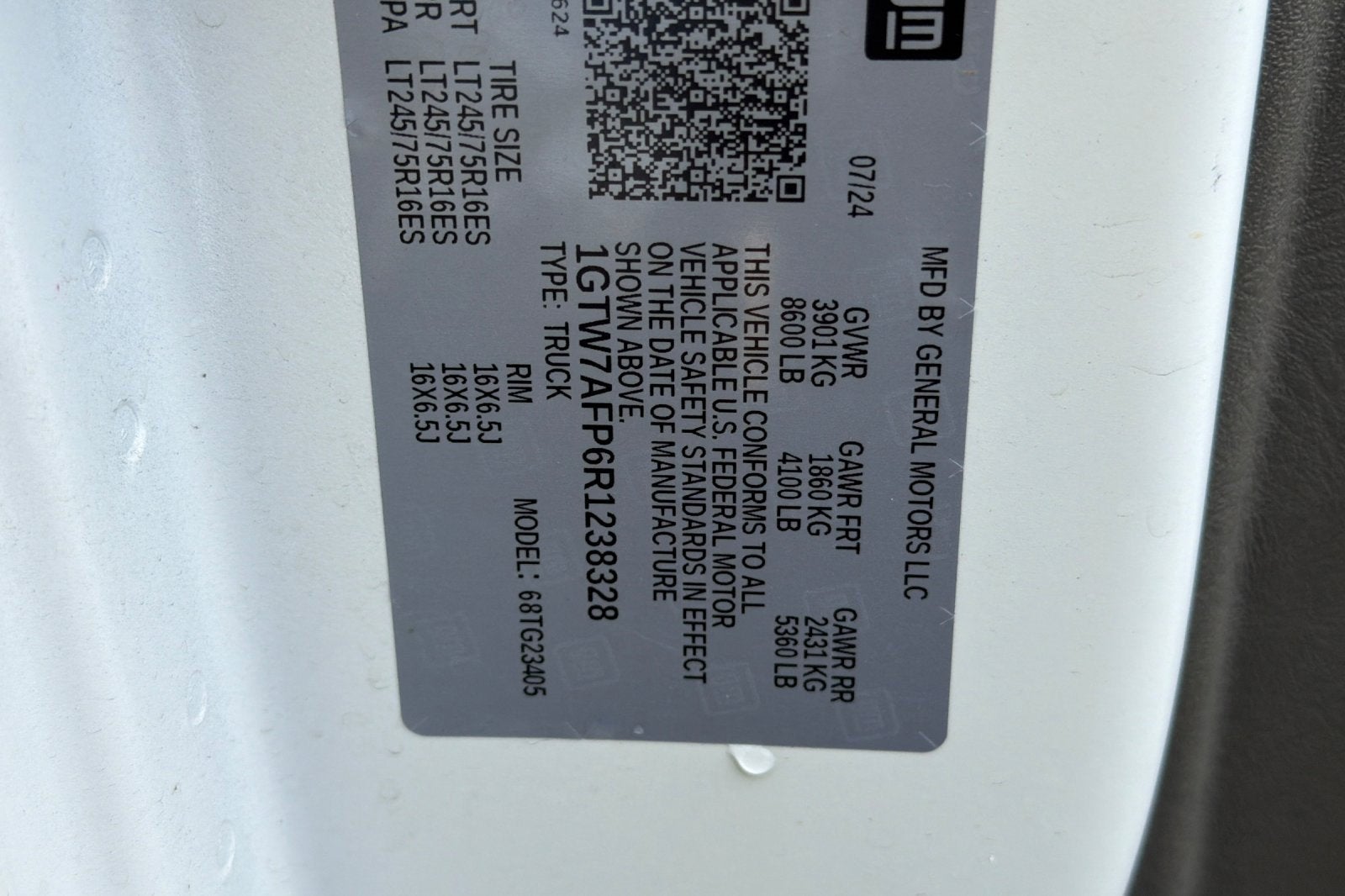 2024 GMC Savana Cargo 2500 Work Van