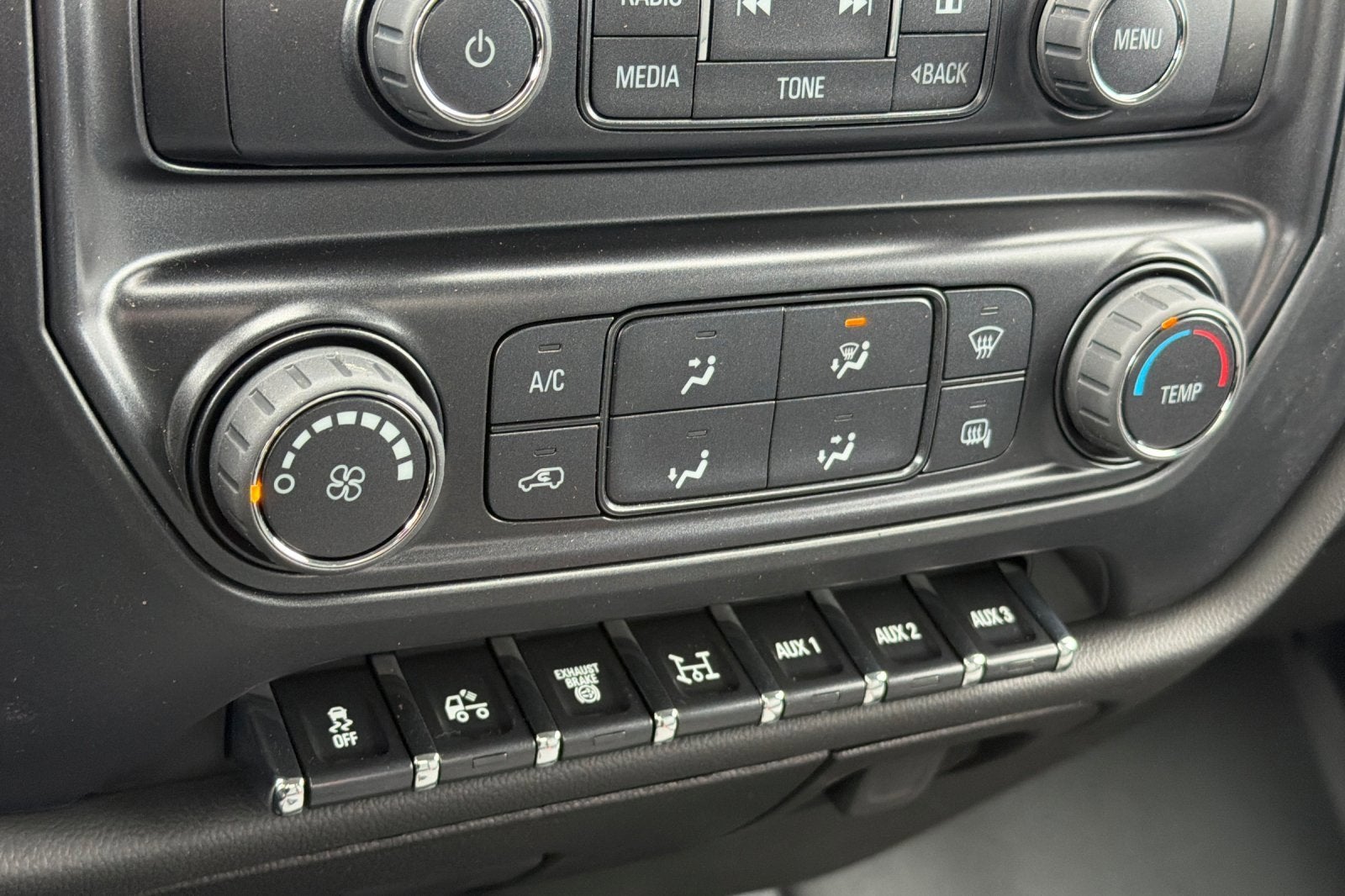 2024 Chevrolet Silverado 5500 HD Work Truck