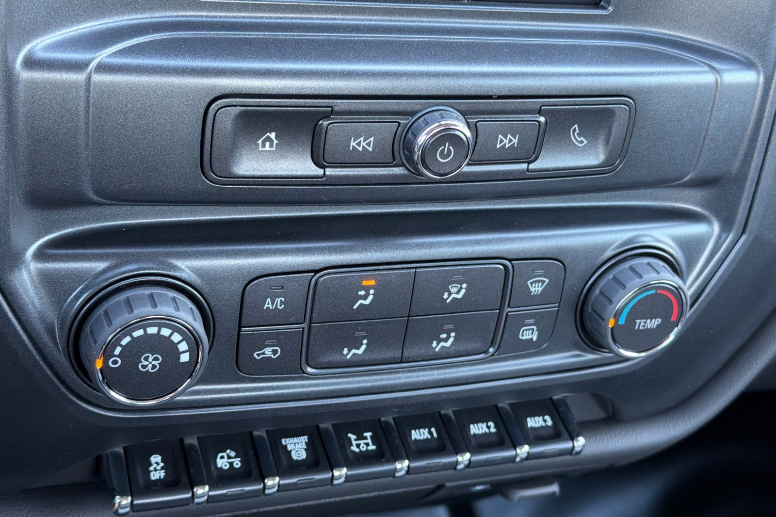 2026 Chevrolet Silverado 5500 HD Work Truck