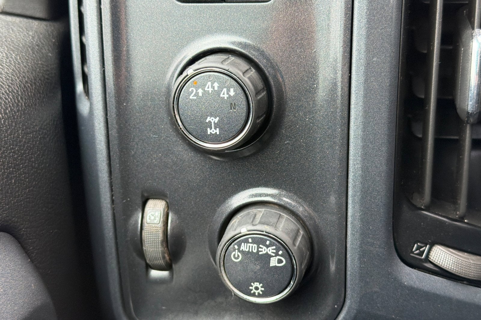 2019 Chevrolet Silverado 6500 HD Work Truck