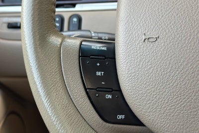 2006 Lincoln Town Car Signature Limited
