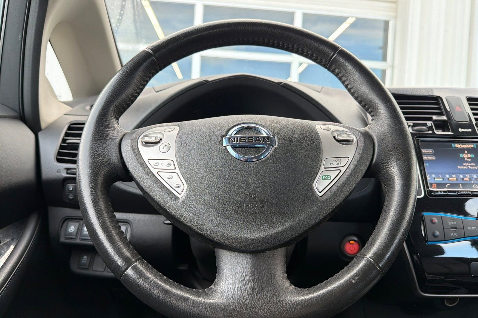 2016 Nissan LEAF SL