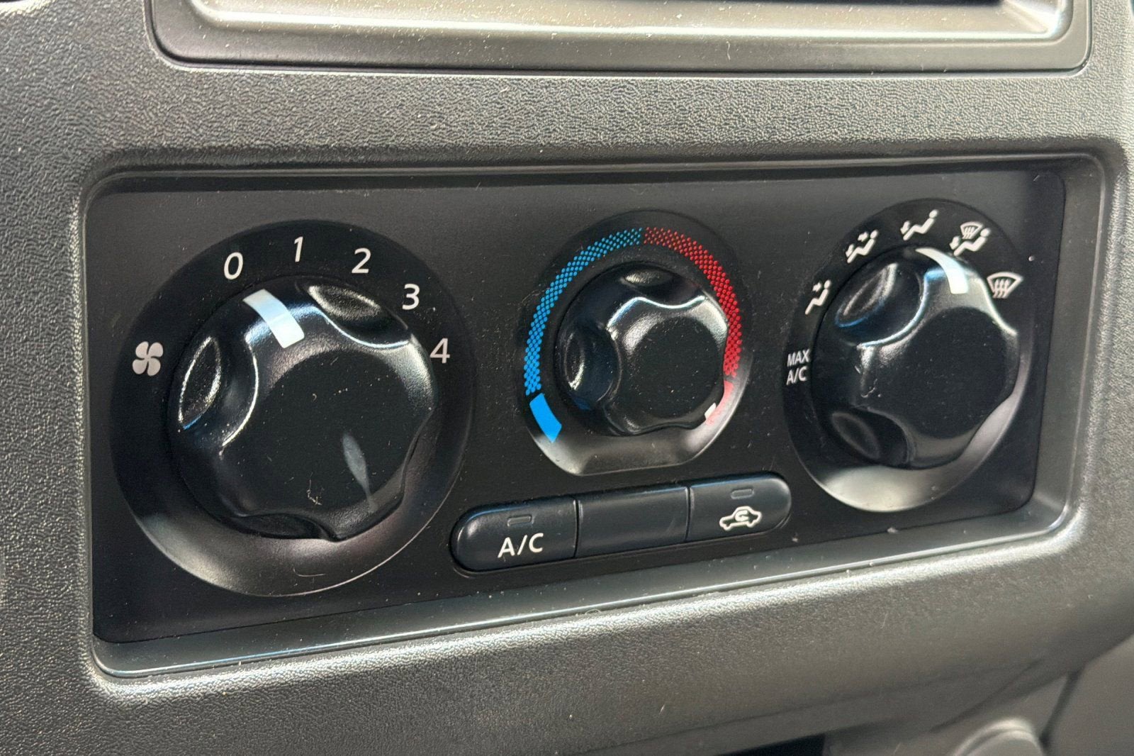 2008 Nissan Frontier SE