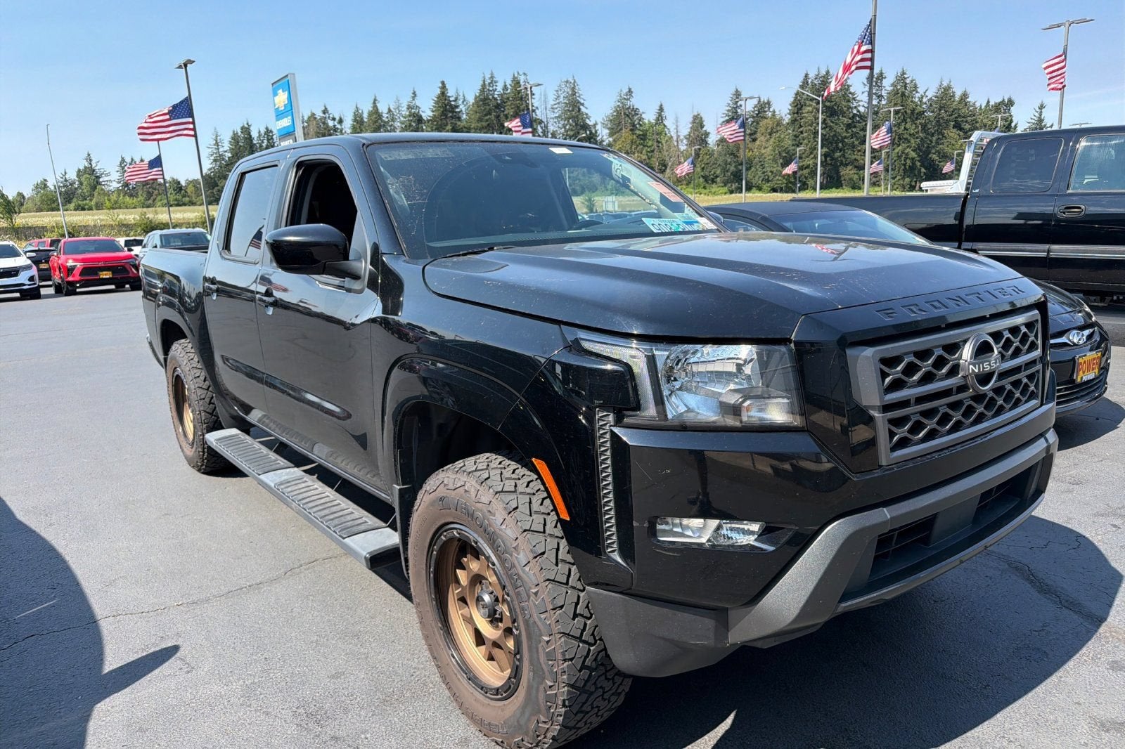 2022 Nissan Frontier SV