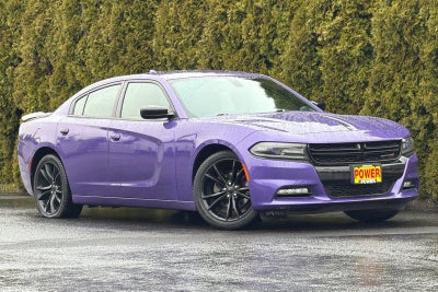 2016 Dodge Charger SXT
