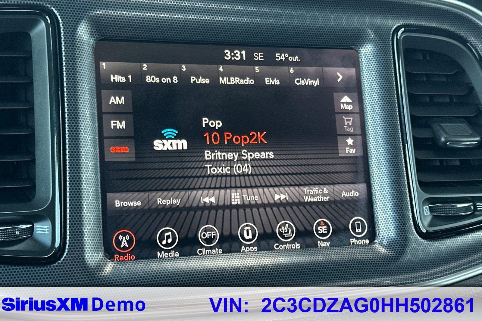 2017 Dodge Challenger SXT Plus