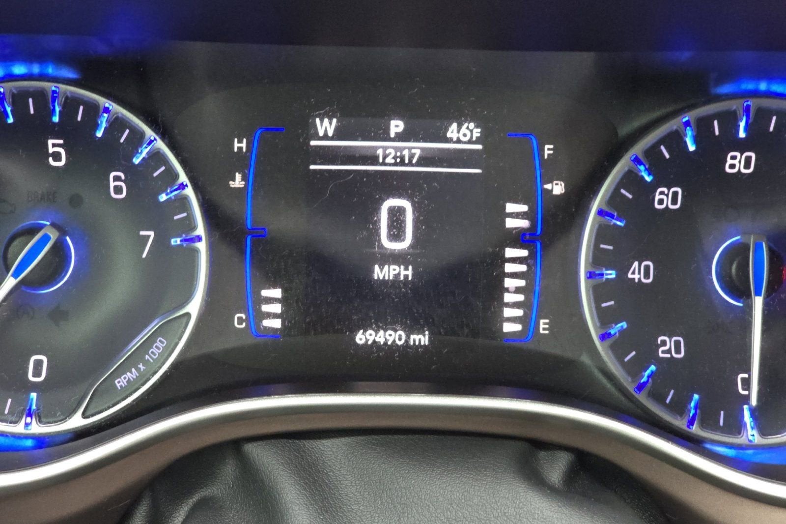 2023 Chrysler Voyager LX