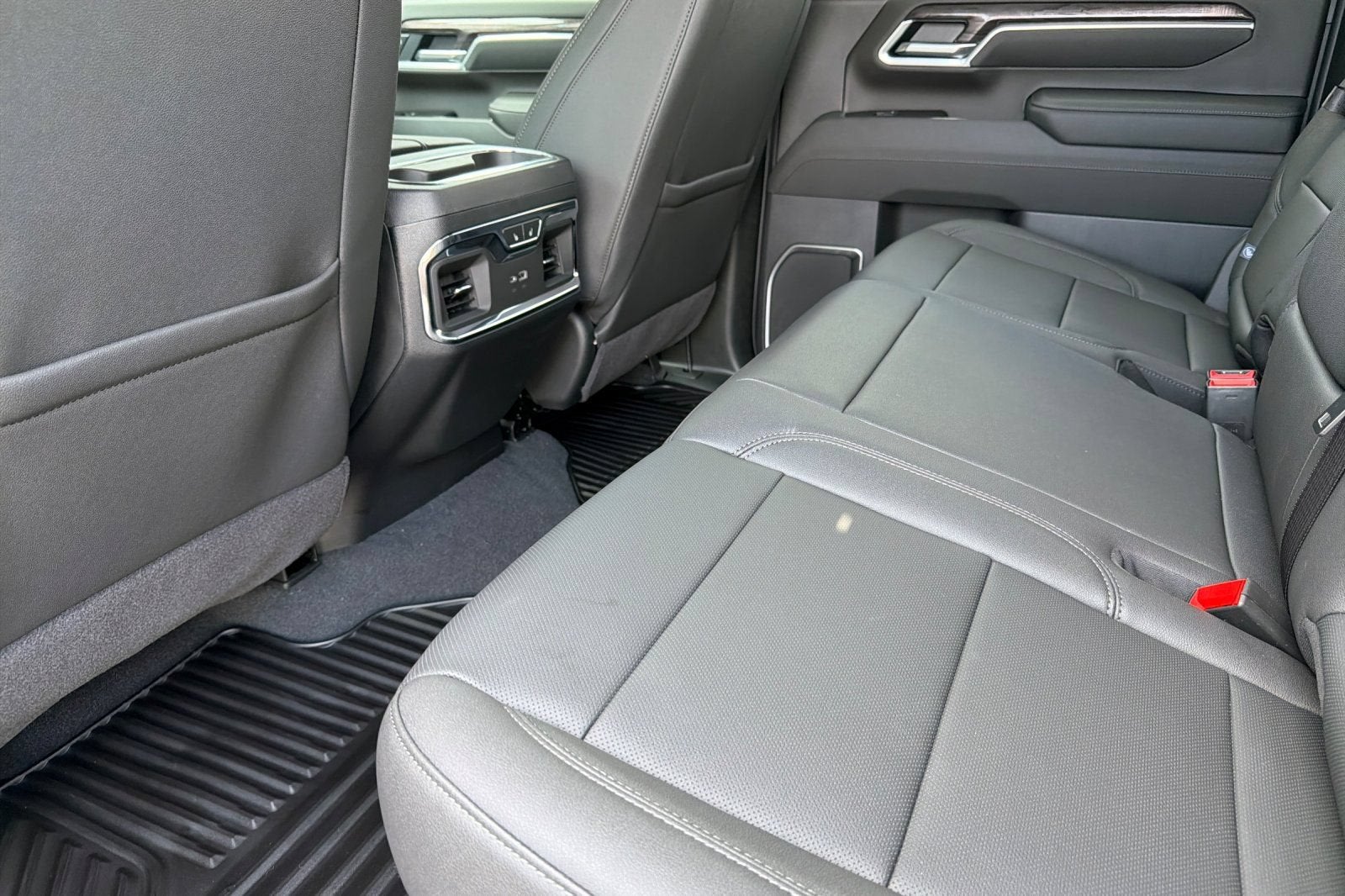 2026 Chevrolet Silverado 3500 HD LTZ - Photo 9