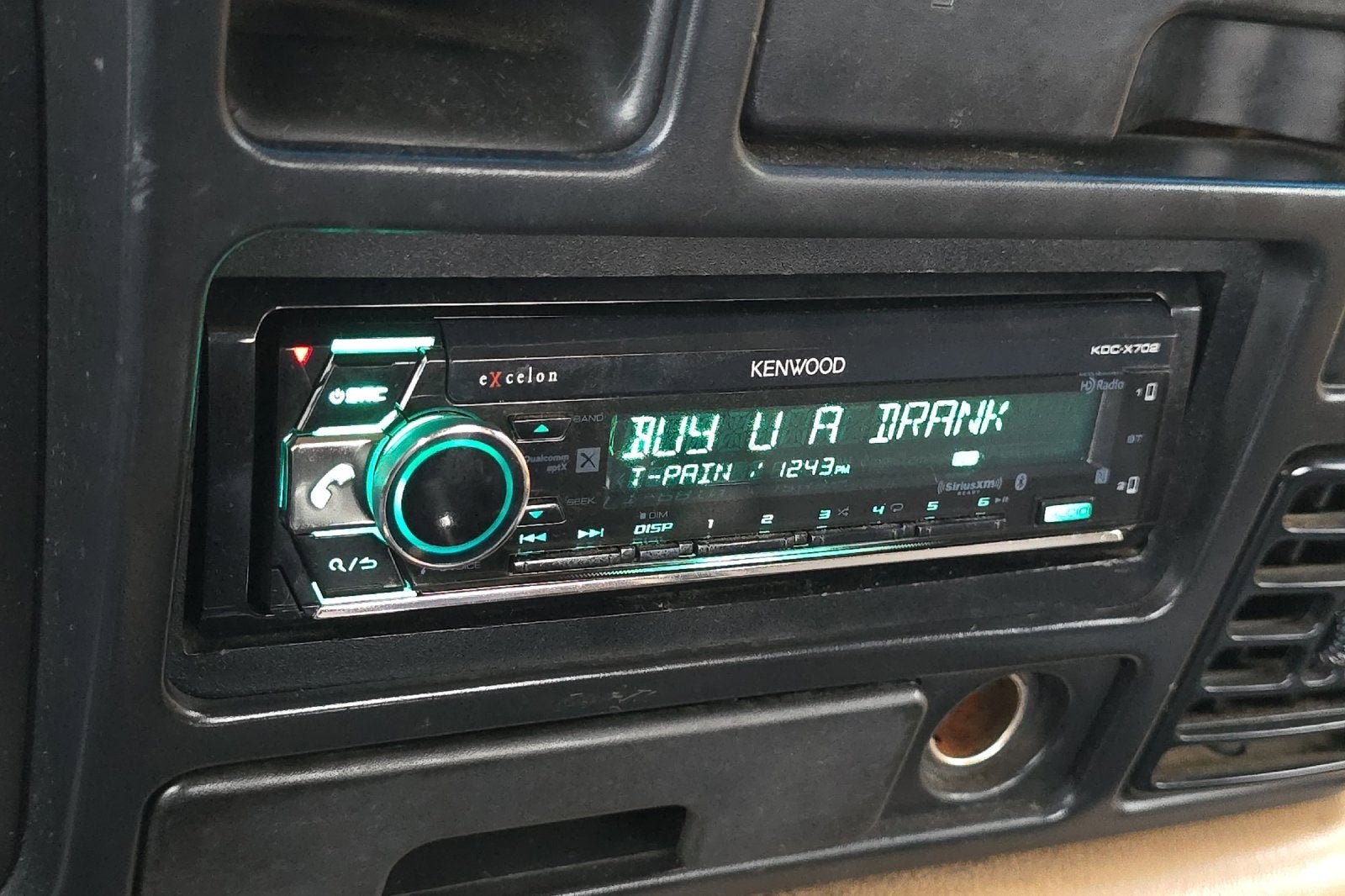 1997 Dodge Ram 1500 CLUB 139WB 4WD