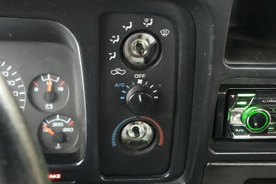 1997 Dodge Ram 1500 CLUB 139WB 4WD