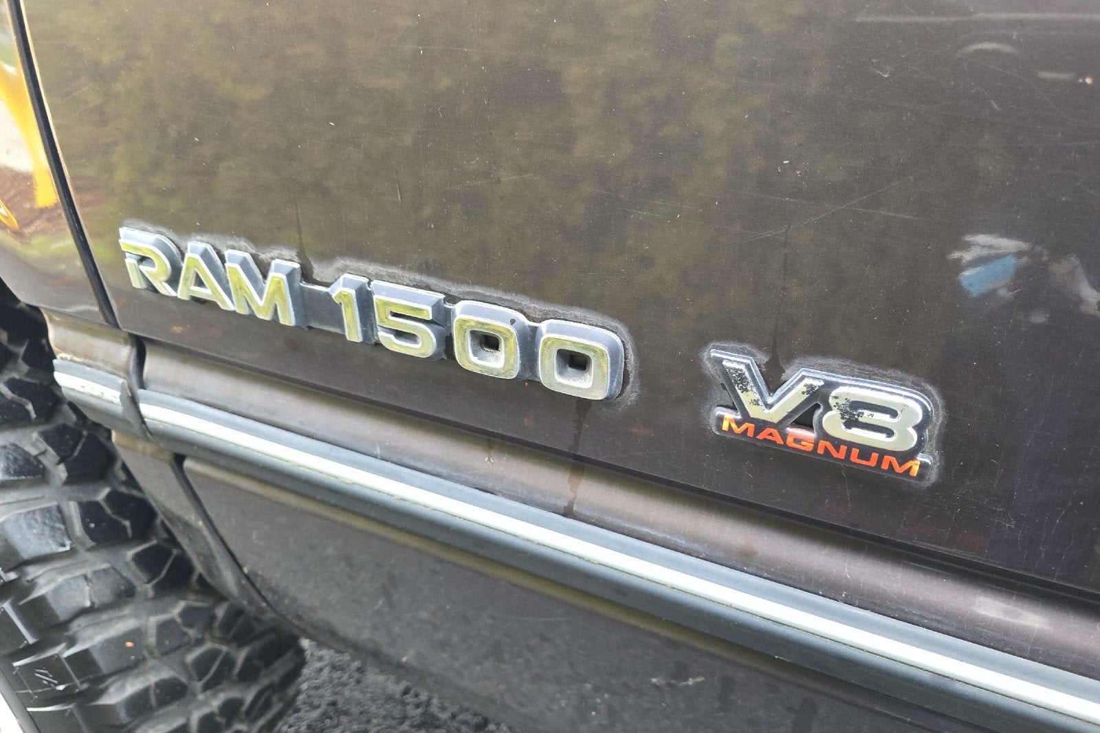 1997 Dodge Ram 1500 CLUB 139WB 4WD