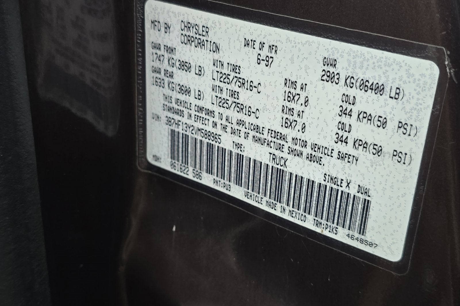 1997 Dodge Ram 1500 CLUB 139WB 4WD