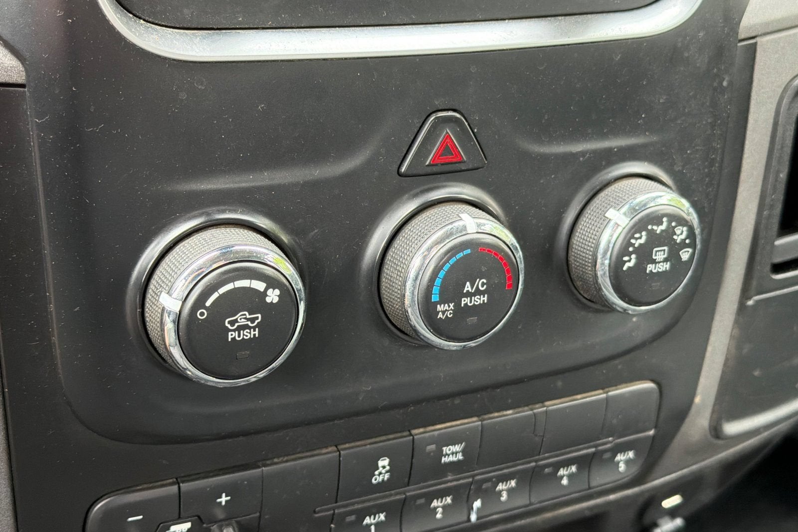 2018 RAM 3500 Chassis Cab Tradesman