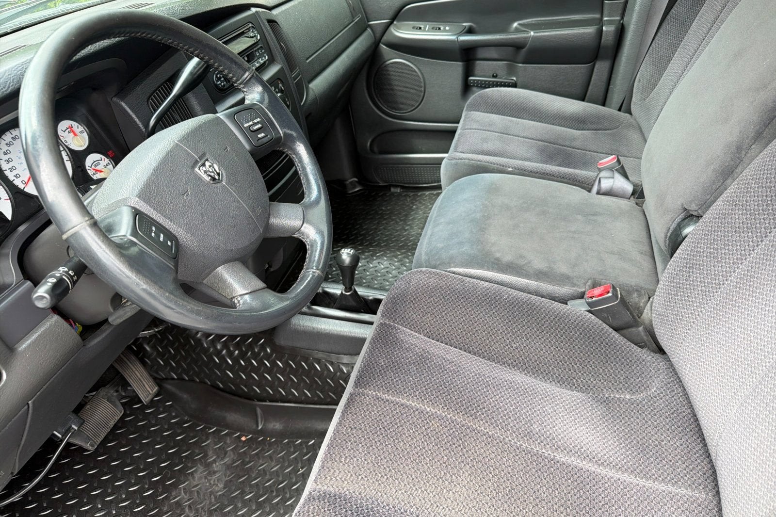 2005 Dodge Ram 2500 SLT