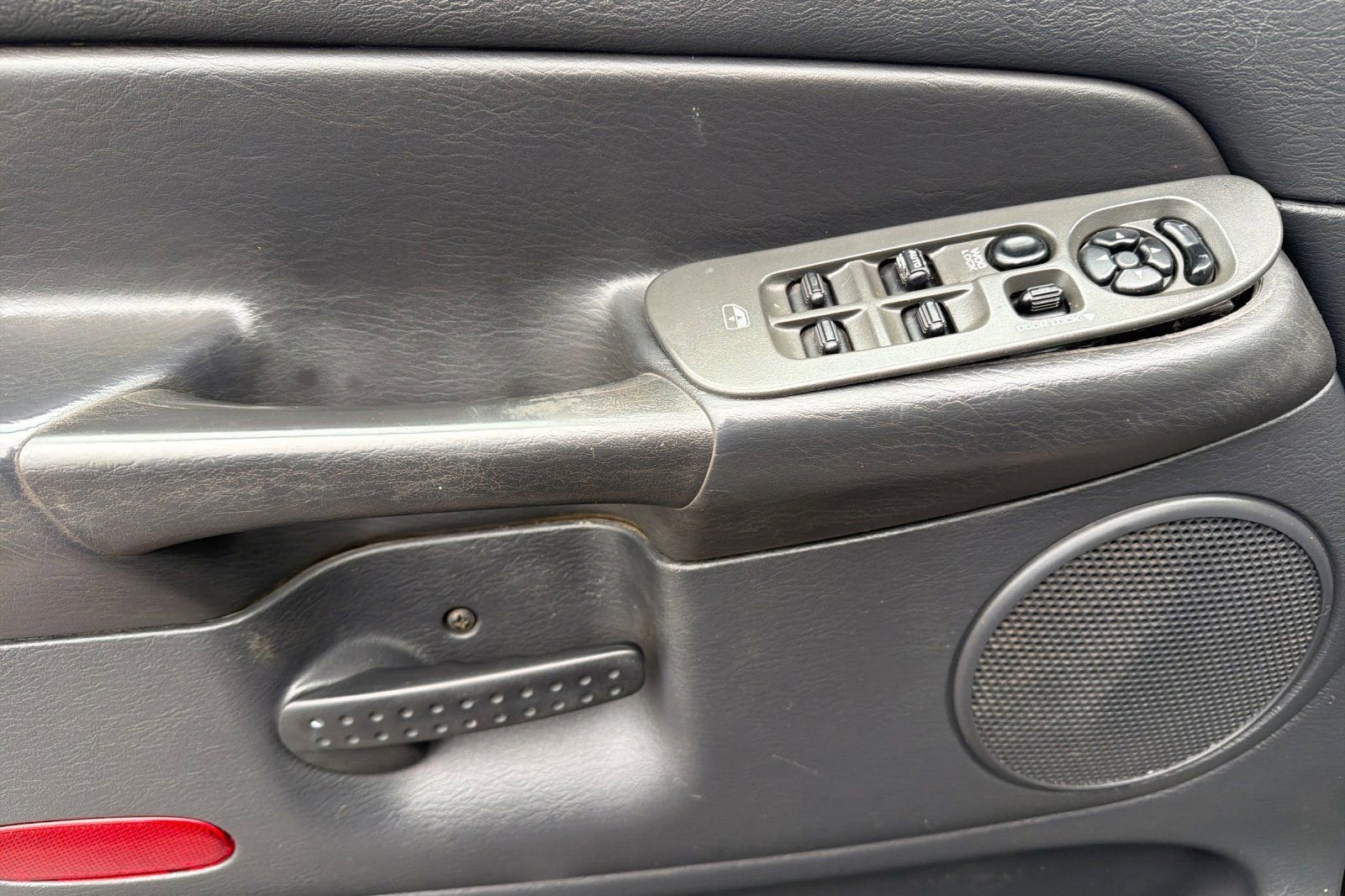 2004 Dodge Ram 2500 SLT
