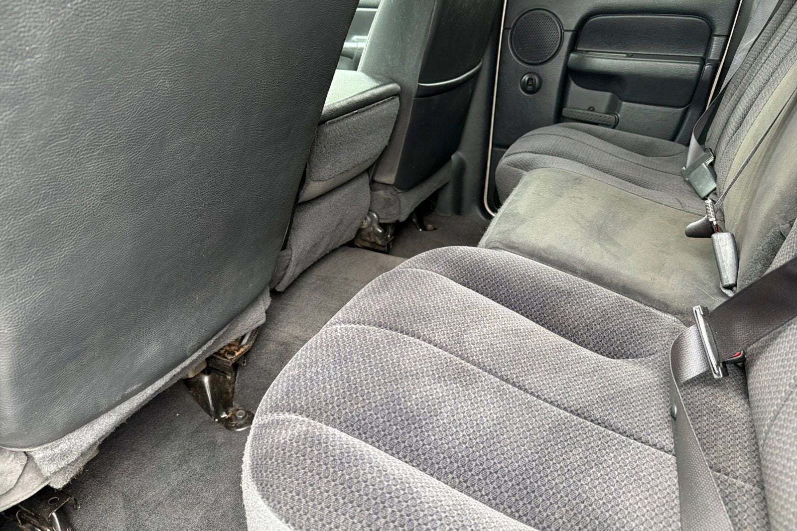 2004 Dodge Ram 2500 SLT
