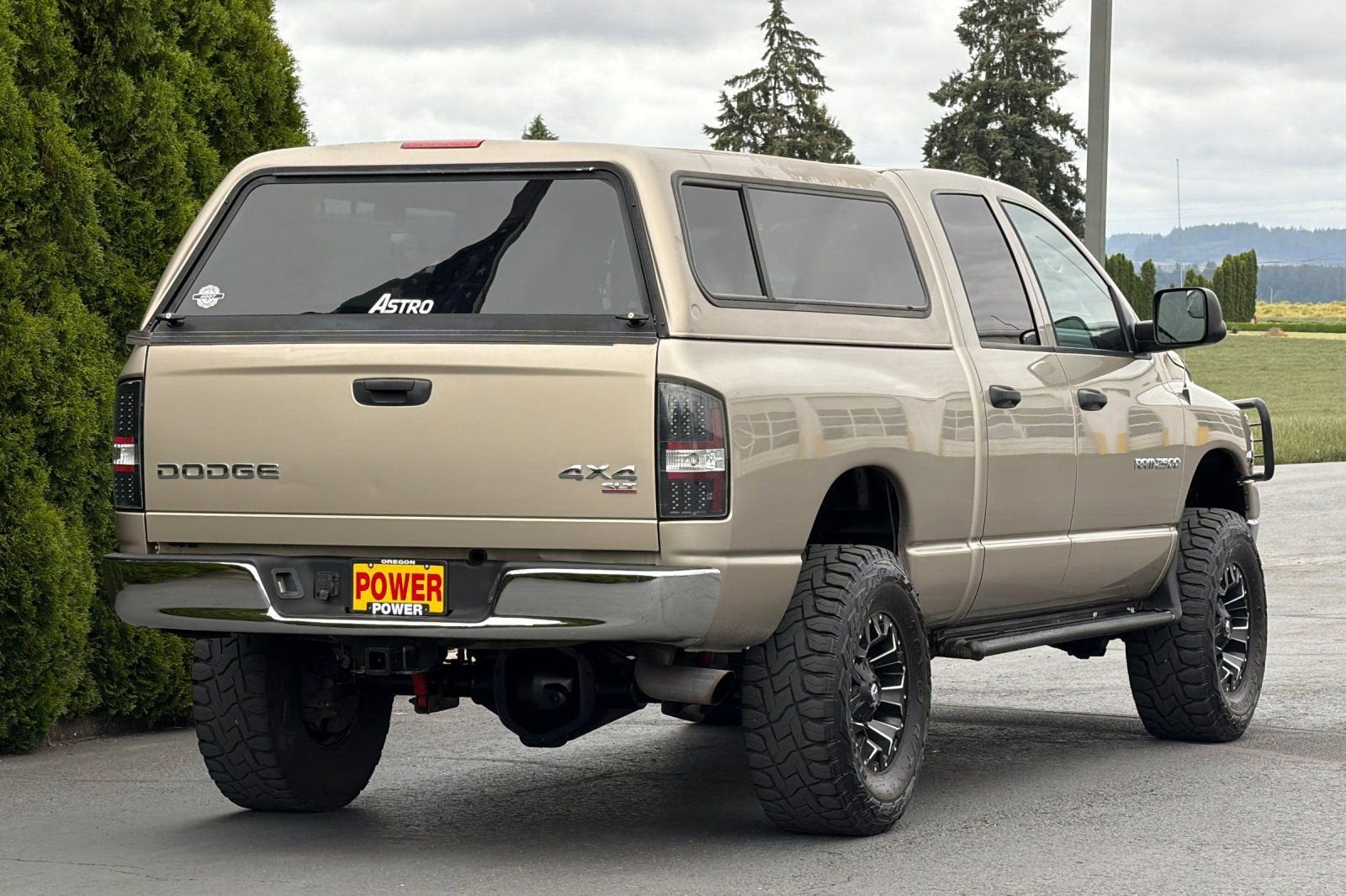 2004 Dodge Ram 2500 SLT