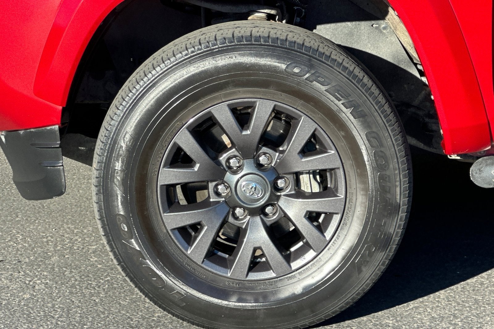 2022 Toyota Tacoma 2WD SR5