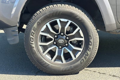 2020 Toyota Tacoma 4WD SR5