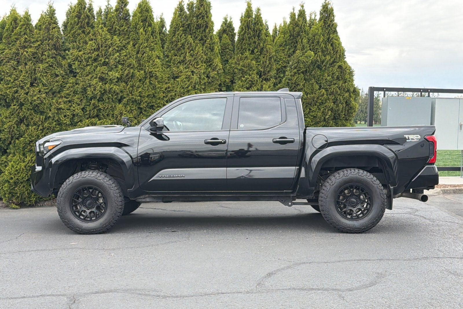 2024 Toyota Tacoma 4WD SR5