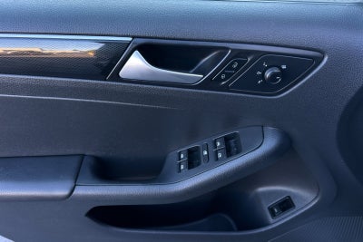 2018 Volkswagen Jetta 1.8T SE Sport