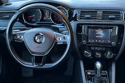 2018 Volkswagen Jetta 1.8T SE Sport