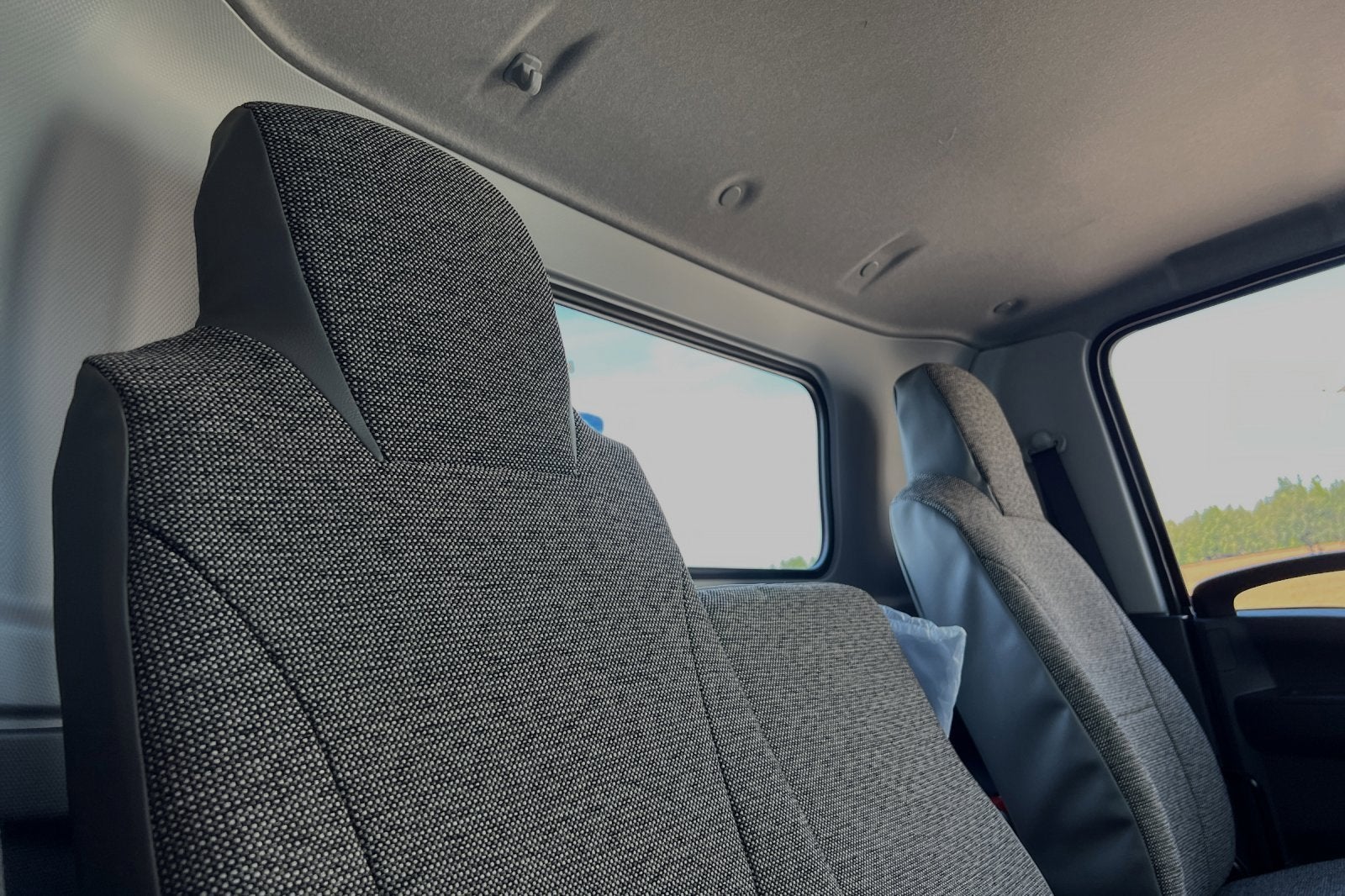 2025 Chevrolet Low Cab Forward 4500 Base