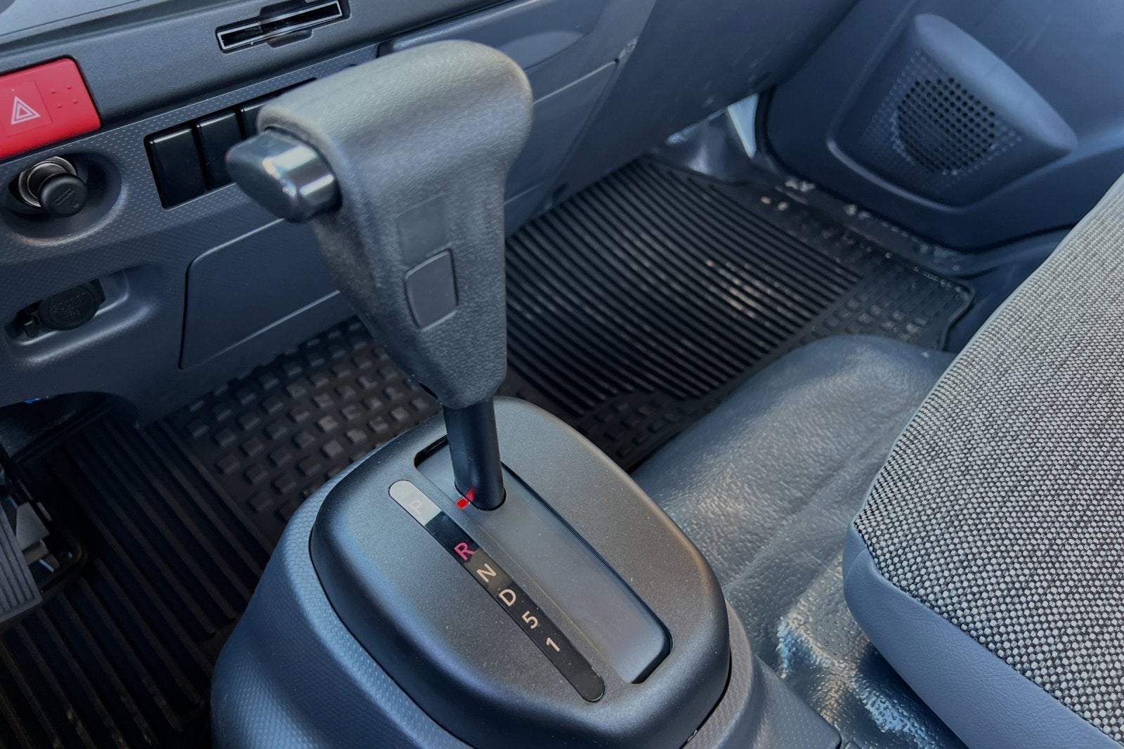 2025 Chevrolet Low Cab Forward 4500 Base