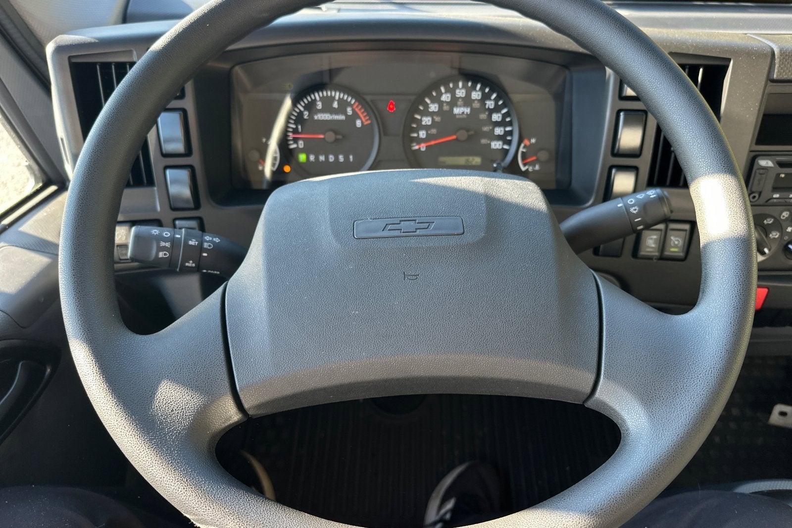 2025 Chevrolet Low Cab Forward 4500 Base