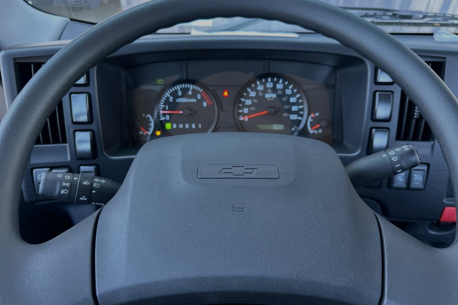 2025 Chevrolet Low Cab Forward 4500 Base