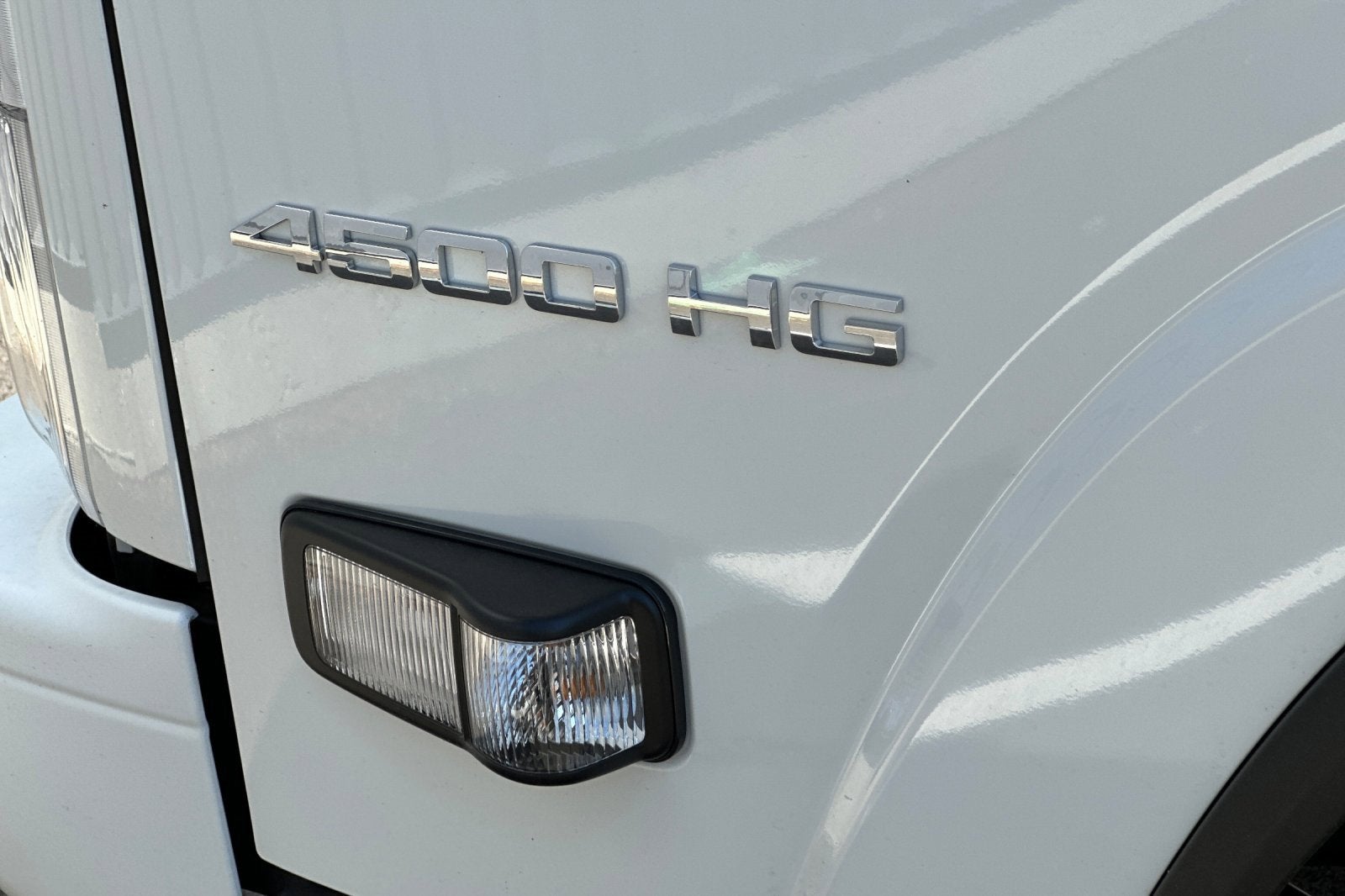 2025 Chevrolet Low Cab Forward 4500 Base