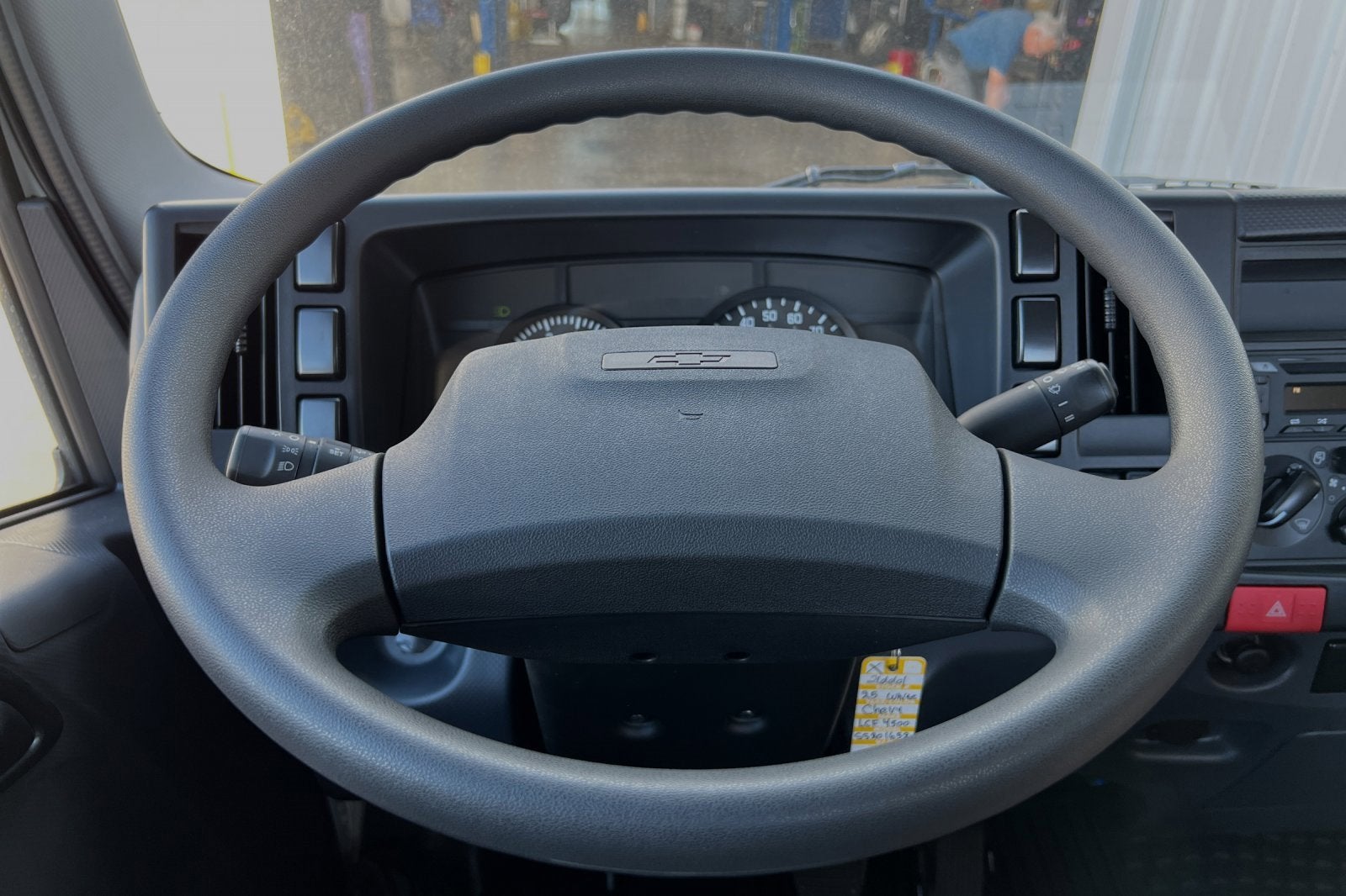 2025 Chevrolet Low Cab Forward 4500 Base