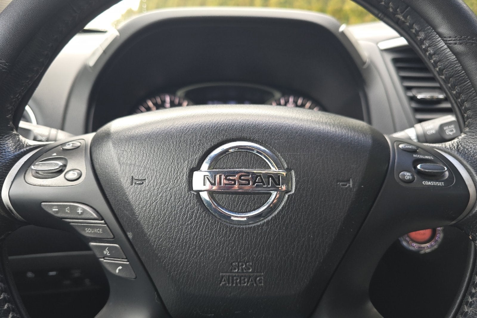 2013 Nissan Pathfinder Platinum