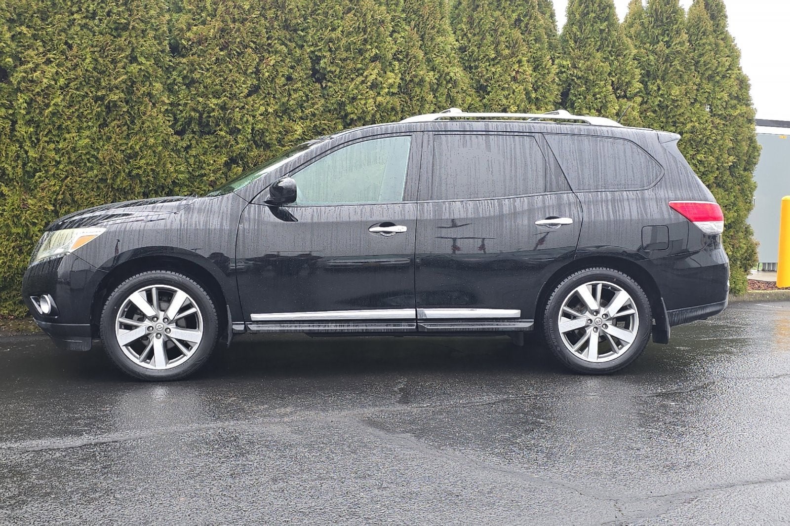 2013 Nissan Pathfinder Platinum