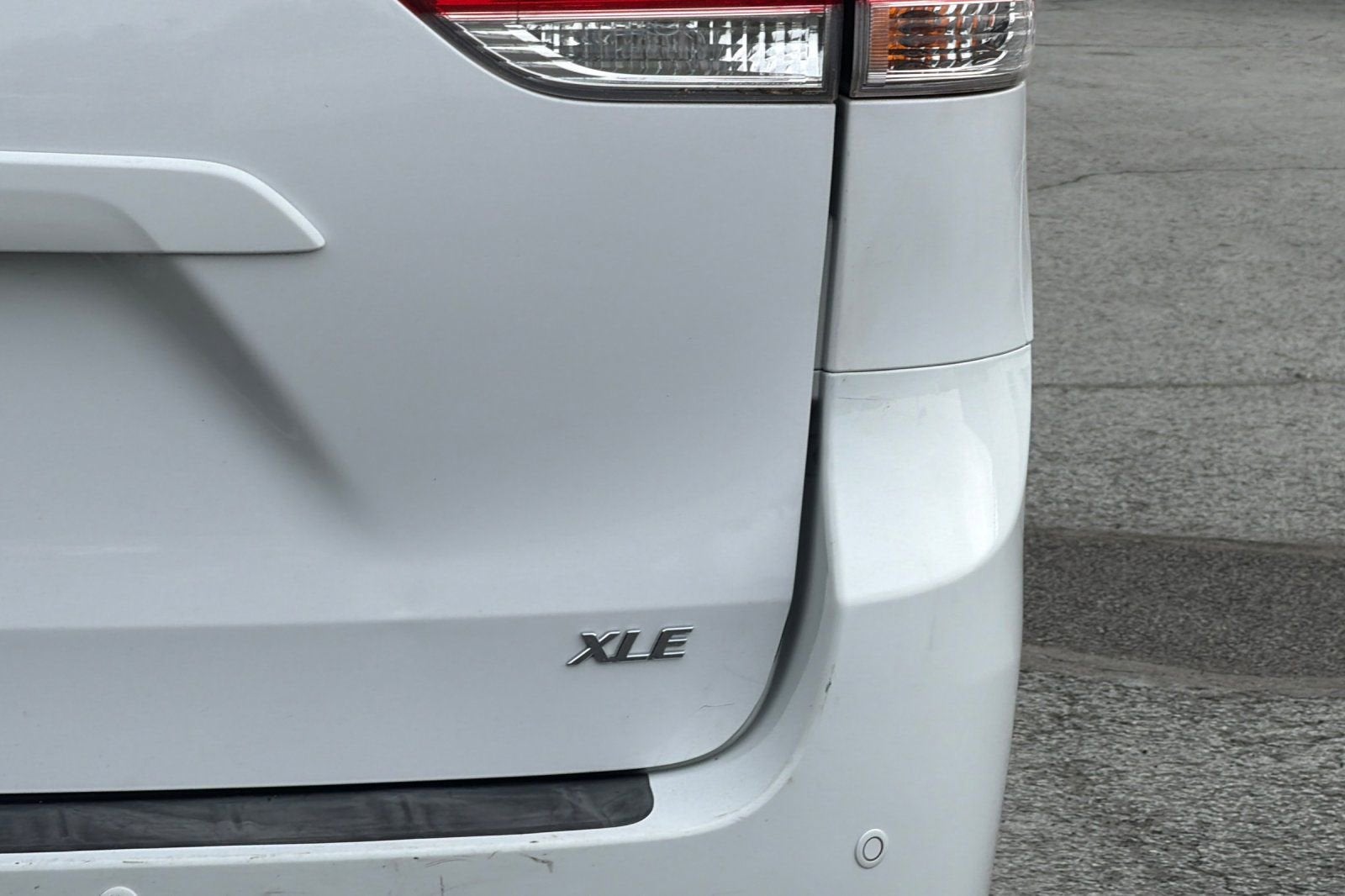 2012 Toyota Sienna XLE AAS