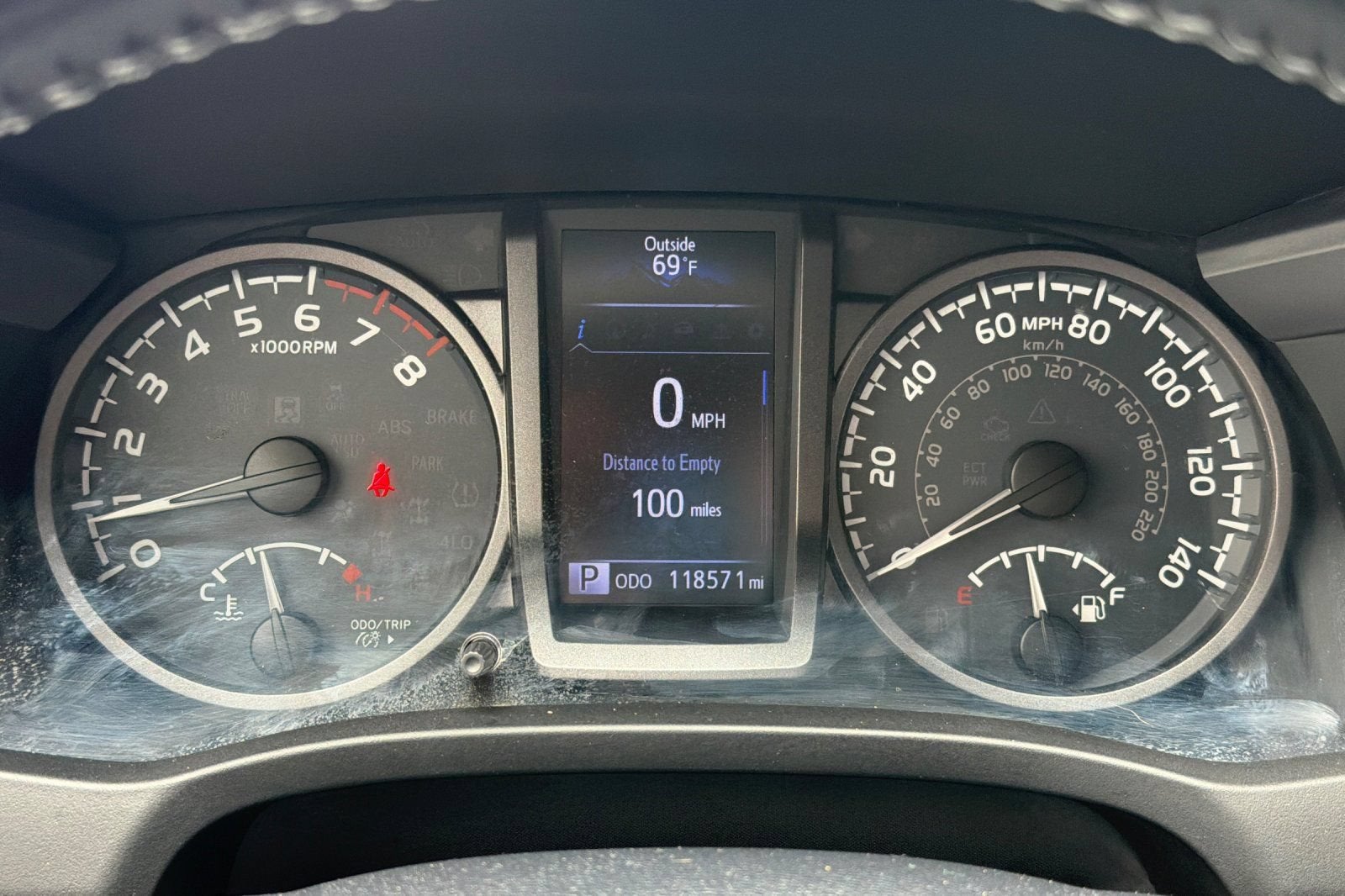 2018 Toyota Tacoma SR