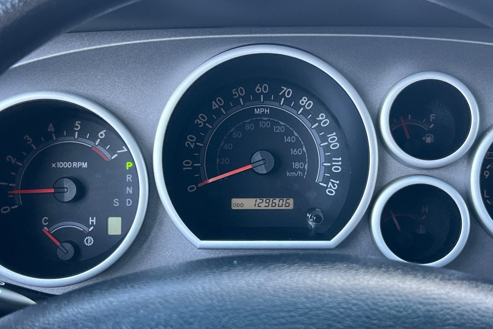 2012 Toyota Tundra 4WD Truck CREW 4WD V8 5.7 G