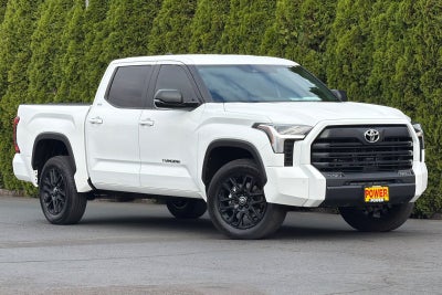 2025 Toyota Tundra 4WD SR