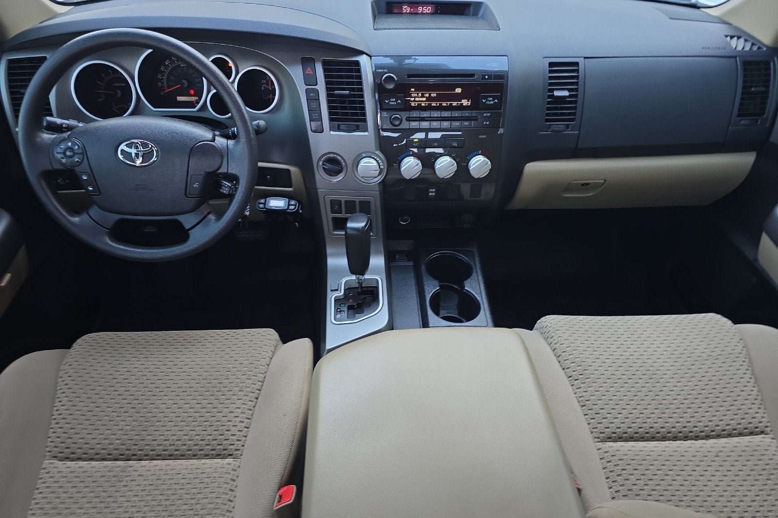 2013 Toyota Tundra 4WD Truck DBL 4WD V8 4.6 SR
