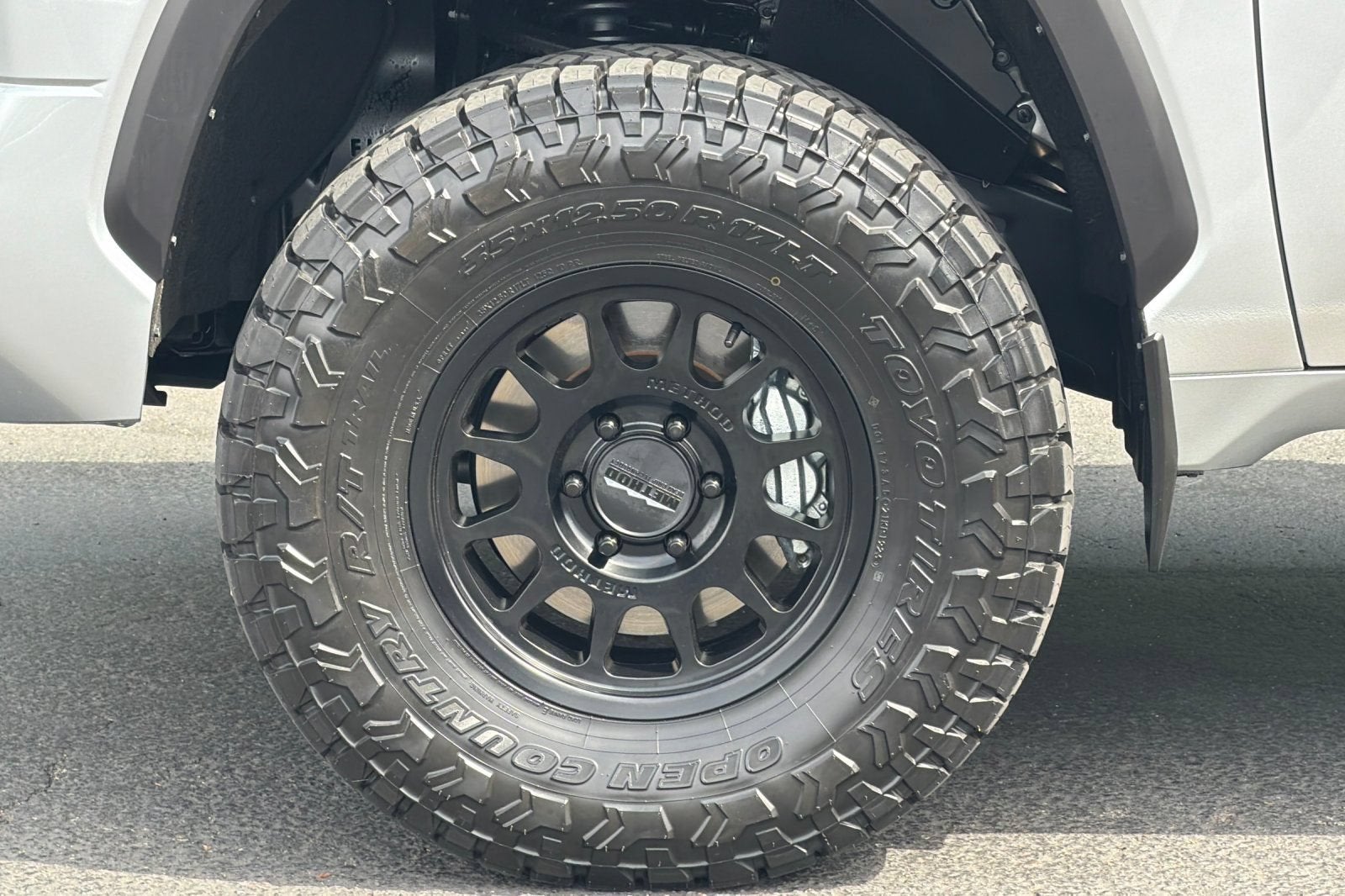 2025 Toyota Tundra 4WD SR5