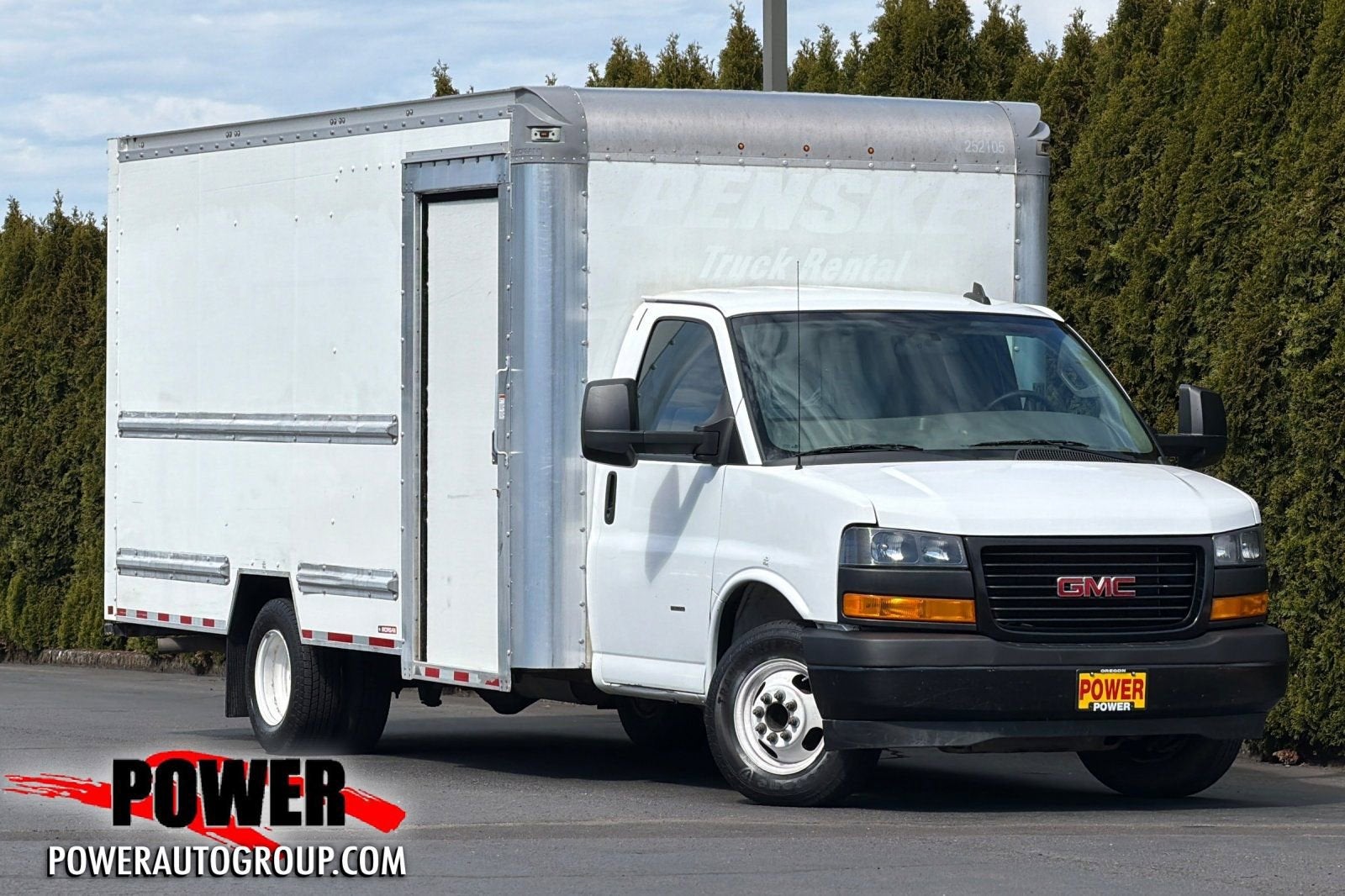 2022 GMC Savana Cutaway 3500 Gas
