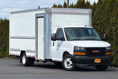 2022 GMC Savana Cutaway 3500 Gas
