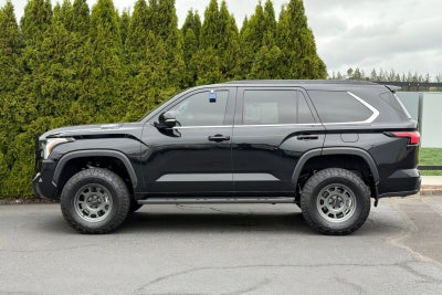 2024 Toyota Sequoia SR5