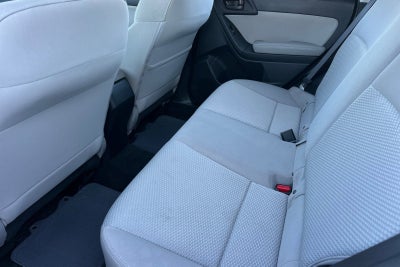 2016 Subaru Forester 2.5i